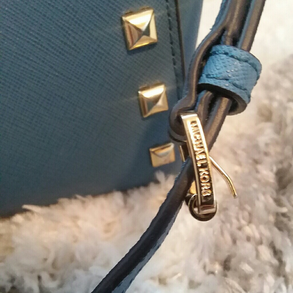 MICHAEL KORS STUDDED SELMA STUD BAG - Picture 5 of 8